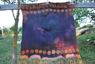 Two Tibetan yak wool tie & dye shawls from Southern Tibet and/or Zanskar. 
Yak wool, natural colors, approx age is early 20th century. Cm 85x75 ca. each.
In Tibet the Tigma or cross  ...
