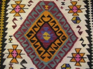 501 KARS AREA KILIM, EASTERN ANATOLIA, TURKEY, CM 430X150, BEAUTIFUL, LONG PIECE, EARLY 20TH CENTURY, IN GOOD CONDITION - 
DUE TO GALLERY CLEARANCE OF BIG SIZES THIS IS ONE OF THE MANY  ...