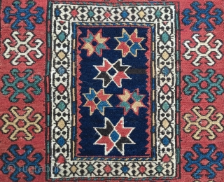 Shahsavan sumack bag face. Cm 55x60 ca. Great pattern, great age, great colors. Lovely center with dark blue background, the ceiling of nomads. Well drawn, well proportioned, well preserved.    