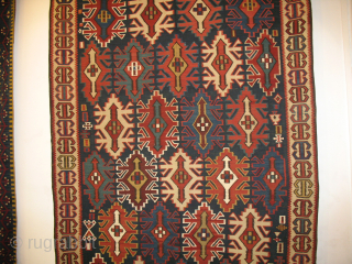 Shirwan Kuba Kilim.
Cm 165x275
Old enough to be considered antique, 3rd q 19th century
Beautiful natural, saturated colors.
Classical pattern.
I shot these photos in 2008 and never wanted to sell it.....
I found it recently pretty  ...