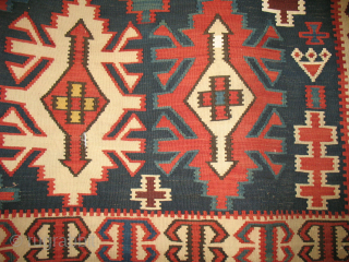 Shirwan Kuba Kilim.
Cm 165x275
Old enough to be considered antique, 3rd q 19th century
Beautiful natural, saturated colors.
Classical pattern.
I shot these photos in 2008 and never wanted to sell it.....
I found it recently pretty  ...