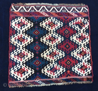 Beautiful & rare Malatya Sinanli bag face. Cm 70x70 ca. Late 19th or early 20h c. Flatweave, great natural saturated colors, like the deep, super cochineal and a fantastic petrol blue indigo.  ...