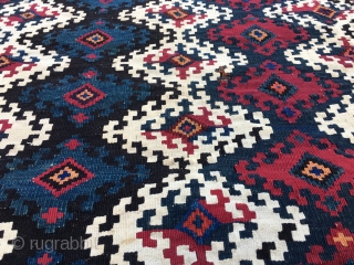 Beautiful & rare Malatya Sinanli bag face. Cm 70x70 ca. Late 19th or early 20h c. Flatweave, great natural saturated colors, like the deep, super cochineal and a fantastic petrol blue indigo.  ...