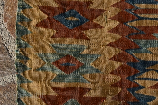 Manastir kilim fragment. Size is cm 56x82 ca. Approx age could be 1890/1910. Mounted and framed would look great! See more pics on my fb page: https://www.facebook.com/media/set/?set=a.10153852199039258.1073742073.358259864257&type=3
      