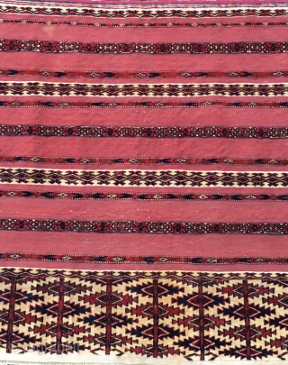 Turkmen Tekke Ak Cuval. Ak is white in Turkic/Turkish. This is a wonderful tribal item, antique, really beautiful, in great condition. Cm 75x110. Most beautiful, finest, best pattern, best colors, best condition.  ...