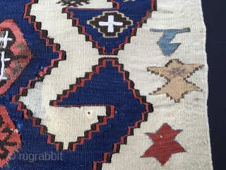 Anatoliam kilim fragment. Three powerful ram horn medallions. Size is cm70x120 ca. Beautiful and rich with lovely symbols. Background playing between white and beige. It would be a nice “modern painting” to  ...