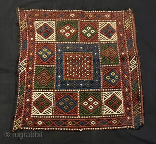 SHAHSAVAN SUMACK KHORJIN BAG FACE
Size is cm 50x50 ca
End 19th century
Great deeply saturated colors
Lovely shiny, fat wool
In good condition except for slight chippings on both lower corner
According to the Metropolitan Museum NYC ...