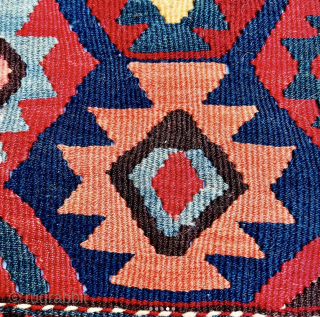 Shahsavan flat weave mafrash long panel.
Cm 46x66.
Datable to 3rd/4th q of 19th century.
Lovely, great, colored pattern with awesome natural dyes.
See madder red, indigo blue, apricot, light green among ...
