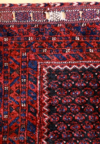 South Persian Tribal (probably Afshar)  bag front; around 1880;  81 x 73 cm ( 2`8”  x  2`5” ); dark colours like darkest-blue, petrol, saturated red; there is no  ...