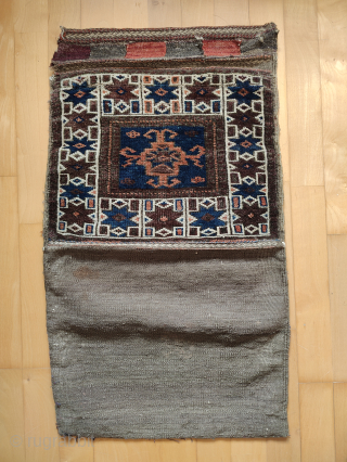 Baluch bag; 49x85cm; Q1 20th cent.; glossy wool, nice blue; with backside and closure stripe.
for further information please contact: marlos@hispeed.ch             