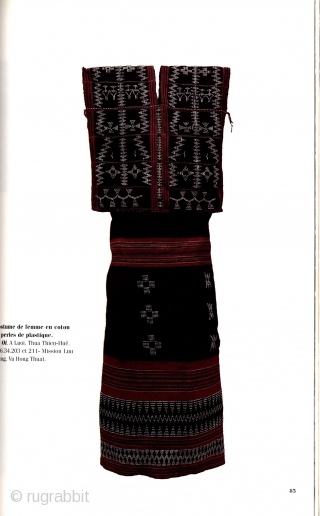 Book: Musée d`Ethnographie du Vietnam

Exhibition catalogue from 1997
about handcraft and textiles from Vietnam "natives" like Hoa, Khmer, Cham etc.
in French
about 120 pages more than 120 photos in colour
good condition    