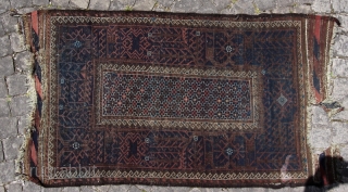 Baluch (prayer rug?); end 19th c.; study piece with a for me unusual border, 
low pile, unfortunately with heavy, ugly running blue ink „re-colouration“ last picture is its back side
   