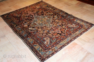 Old Persian Bahktiarey with Farhan Design. Circa 19th in Good Conditions 
Size is 4.7x6.5 (143cmx198cm)
                  