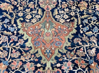 Beautiful Persian Farahan Sarouk circa 1890 the size is 14.8x22.6 (451x688 cm) original condition no repair some part of the green colors are oxided come from state home and this rug had  ...