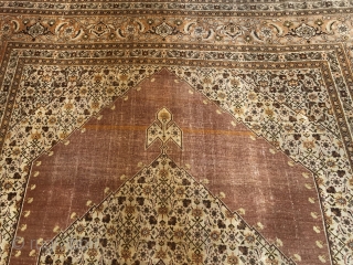 Antique PersianTabriz Hajji Jalili size is 9.6x12.8 in good condition no repair no holes no dry rot all in good shape.very soft wool          