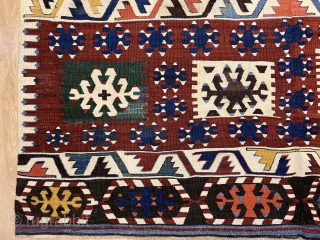 5'8'' x 12'11'' / 175cm x 395cm An Awesome late 19th century Antique Anatolian Aydın çine Kilim with beautiful dyes. These antique kilims are woven in two pieces and stiched together.

https://www.instagram.com/p/Cg6baKTsdwb/  