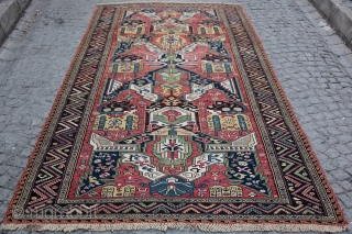 Master Dragon Soumak From Late 19th C. (1880)
The rug has been cut on the middle, Master craftmen weaved it back sensitivly with a great quality of job!


      