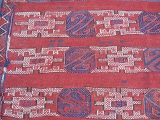 Bergama verneh kilim 19th century, finly woven,
excellent condition and beautiful design,170x155                      