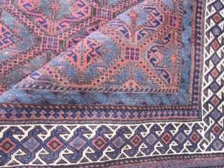 Antique Baluch carpet---Very nice motiv and colours. Reasonable condition. One repaired slitt and kelim ends have repairable  wear. 
.288cmx165cm
1900-1920             