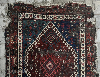 Antique west anatolian karakeçili rug
Size:4.2x5.9 ft
Please contac salaberina@gmail.com                         