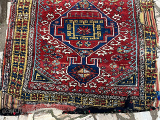 Central Anatolian Konya Rug
Size:180x156 cm
5x6 ft
please contac salaberina@gmail.com                         