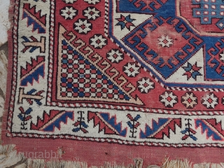 West Anatolian Bergama rug
Size=203x150 cm
Please Contac us
salaberina@gmail.com                          