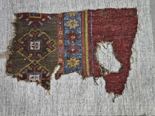 Early Anatolian Konya rug fragment 
Size:60*32 cm                          