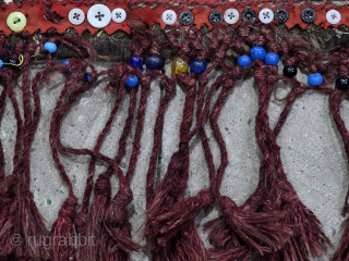 Anatolian Yoruk Hotamish pincushion. Glass beads.
Size 44x20 cm
Please contact salaberina@gmail.com
Free shipping.