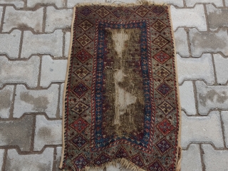 Northern Anatolia Sivas Yastık
Probably late 18th century
Size=78x50 cm                         