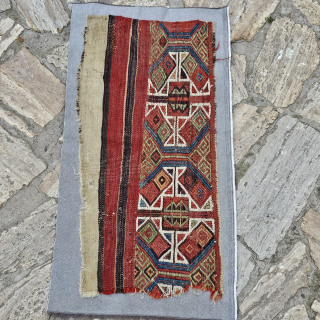 Central Anatolian Cuval Fragment.
Size:65x32 cm
Free shipping                           