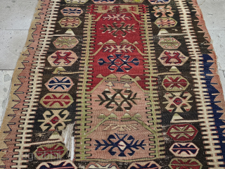 Anatolian Konya Prayer Kilim
Size:130x106 cm
please send email.salaberina@gmail.com                          