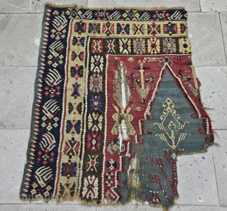 Antique Erzurum Kızılkilise Kilim fragment
1800s.Silver glitter  are available.
Size:93*74 cm .
Please contact 
salaberina@gmail.com                    