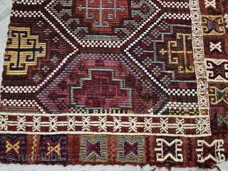 Great age and quality fine weaving.Sivas or Adana 
 cicim fragment.
Size:80x55 cm
salaberina@gmail.com                     
