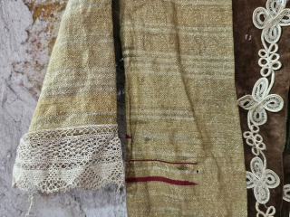 Antique Aleppo women's jacket
Size:50*60 cm
Please contact salaberina@gmail.com                          