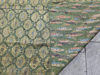 Antique Ottoman sİLK Textile
sİZE:66X66 CM
Email:salaberina@gmail.com                            
