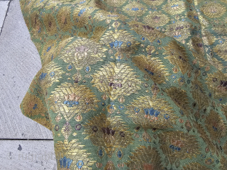 Antique Ottoman sİLK Textile
sİZE:66X66 CM
Email:salaberina@gmail.com                            