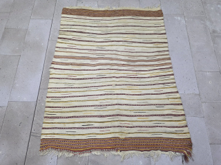 An interesting kilim, thought to have been woven by Turks who migrated to Anatolia after the population exchange.
Size:190*142 cm
Please contact salaberina@gmail.com            