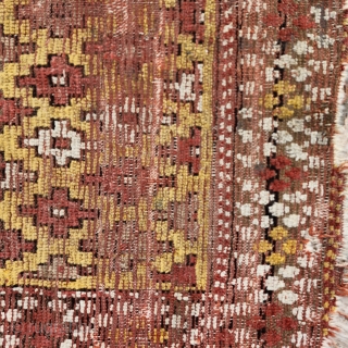 Antique west Anatolian çal yatak rug
Size:130x100 cm                          