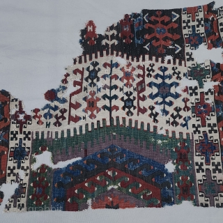 Antique Anatolian Kilim Fragment
Size:268x77 cm
salaberina@gmail.com                            