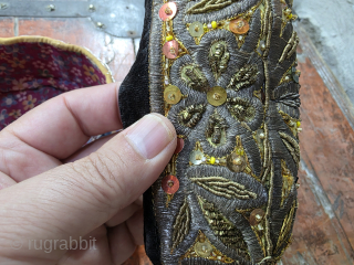 Anatolian Skullcap with Wire Embroidery.
Ottoman Late Period 1920s
Please contact me salaberina@gmail.com                      