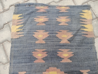 Antique manastır kilim fragment
size=87x67 cm                            