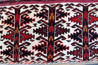 Tekke Ak Tschowal Fragment - size 23x130cm                          