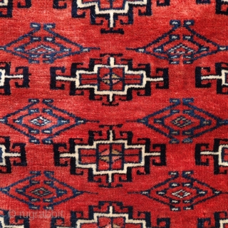 Yomut Tschowal in need of a good home, 145x85cm, beginning of 20th century, good pile all over, no repairs,glossy wool and wonderful coral-red madder, carefully washed.       