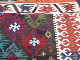 anatolian kilim half with glowing colours,
the pristine  white colour is cotton,contrasting the wool parts very well
the natural colours are deeply satured 
weft ends are all brought to the backside as seen  ...