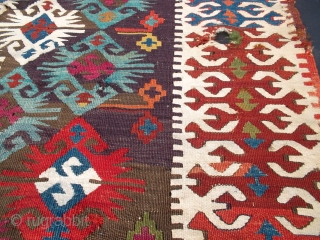 anatolian kilim half with glowing colours,
the pristine  white colour is cotton,contrasting the wool parts very well
the natural colours are deeply satured 
weft ends are all brought to the backside as seen  ...