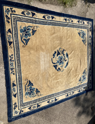Lovely soft Late 19th Century Carpet 
9’6” x 8’3”                        