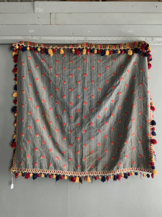 Somebody put me straight on this please... Mexican (?) vintage cover brocaded in silk with pom poms. 112 x 112cm or 3ft 8" square.
A rather extraordinary technique in silk or mercerised cotton  ...