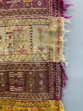 Anatolian antique Kurdish tent divide panel 139 x 95 cm // 4ft 5" x 3ft 2"

This little gem is remaining part of what was once a long panel of approx 4m+ long.  ...