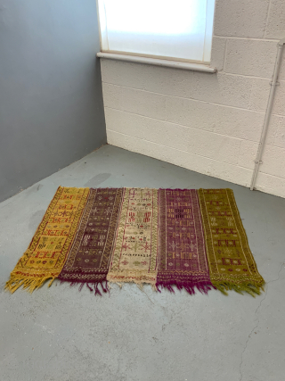 Anatolian antique Kurdish tent divide panel 139 x 95 cm // 4ft 5" x 3ft 2"

This little gem is remaining part of what was once a long panel of approx 4m+ long.  ...