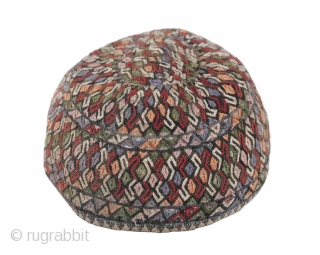 hat from central asia - turkmenistan
39570                           